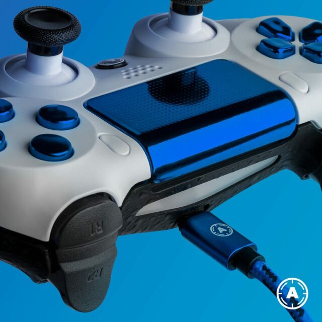 Need a new charging cord?  Use code FALL40 for $40 off AND a 10ft charging cord plus an extra set of joysticks‼️

#aimcontrollers #gaming #videogames #custom #ps4 #ps5 #playstation #xbox #pc